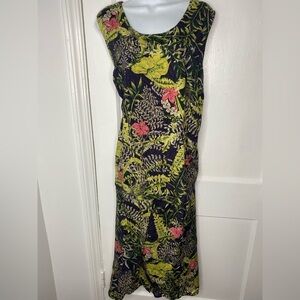 LORD & TAYLOR Vintage %100 Silk Blouse and Skirt in Tropical Print.